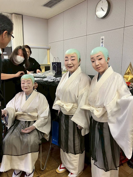京鹿子娘道成寺　所化