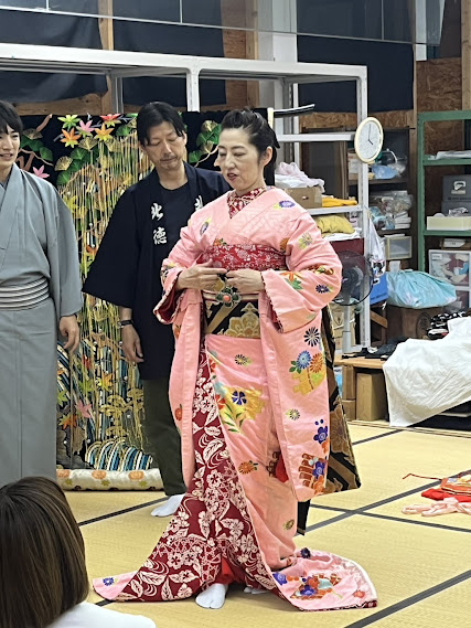 着付デモンストレーション舞妓