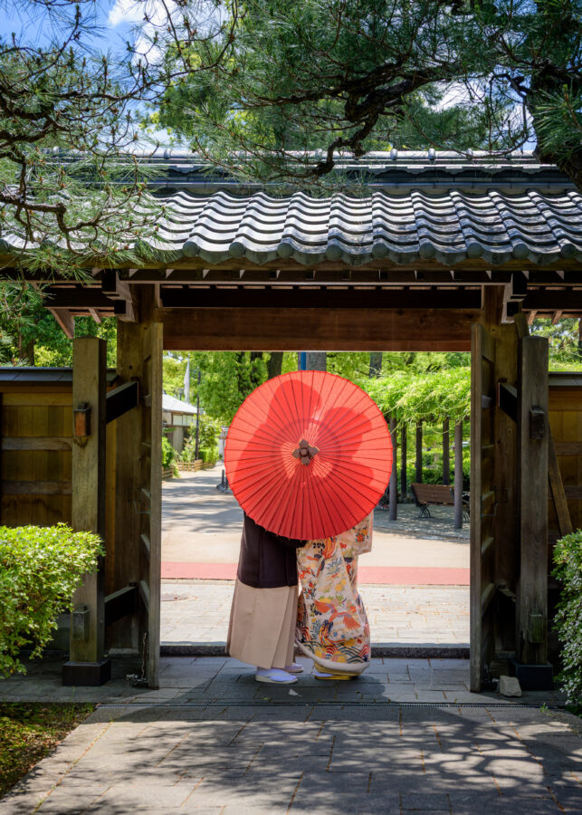  前撮り｜和装｜フォトウェディング｜名古屋｜北徳｜中村公園｜赤傘ショット
